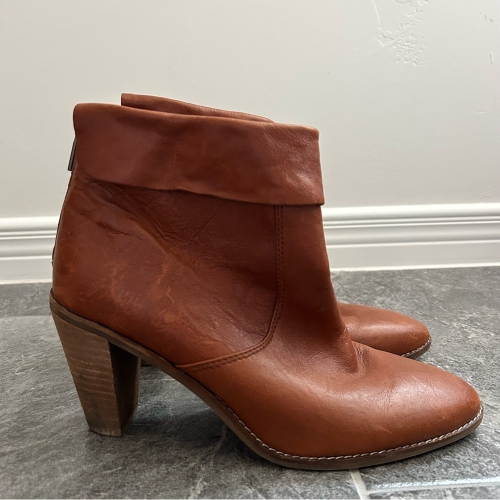 Lucky Brand Nycott Leather Bootie Stacked Heel Size 10M(42) Brown Fall Boho‎